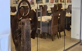 Hotel Garni Am Ellinger Tor
